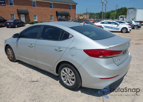 2017 Hyundai Elantra Se из США, поврежденный, VIN 5NPD74LFXHH200872